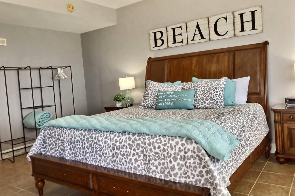 Happy Ours 2200 Sq Ft Corner Beachfront Sleeps 12 Panama Stadt Exterior foto